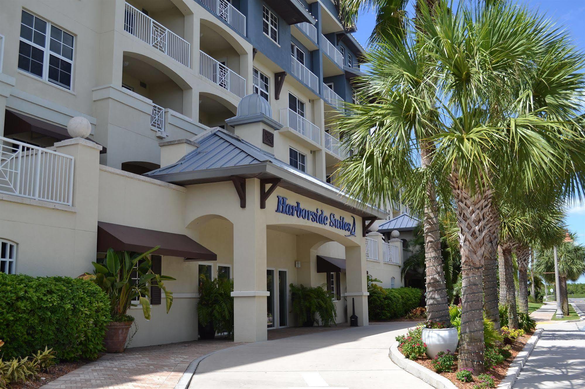 Harborside Suites At Little Harbor Ruskin Exterior photo